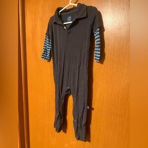 KicKee Pants Gray and Blue Stripe Collared Coverall Size 18-24 mo
